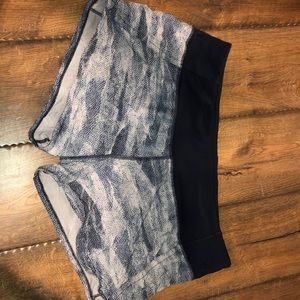 size 8 speed up lulu shorts
